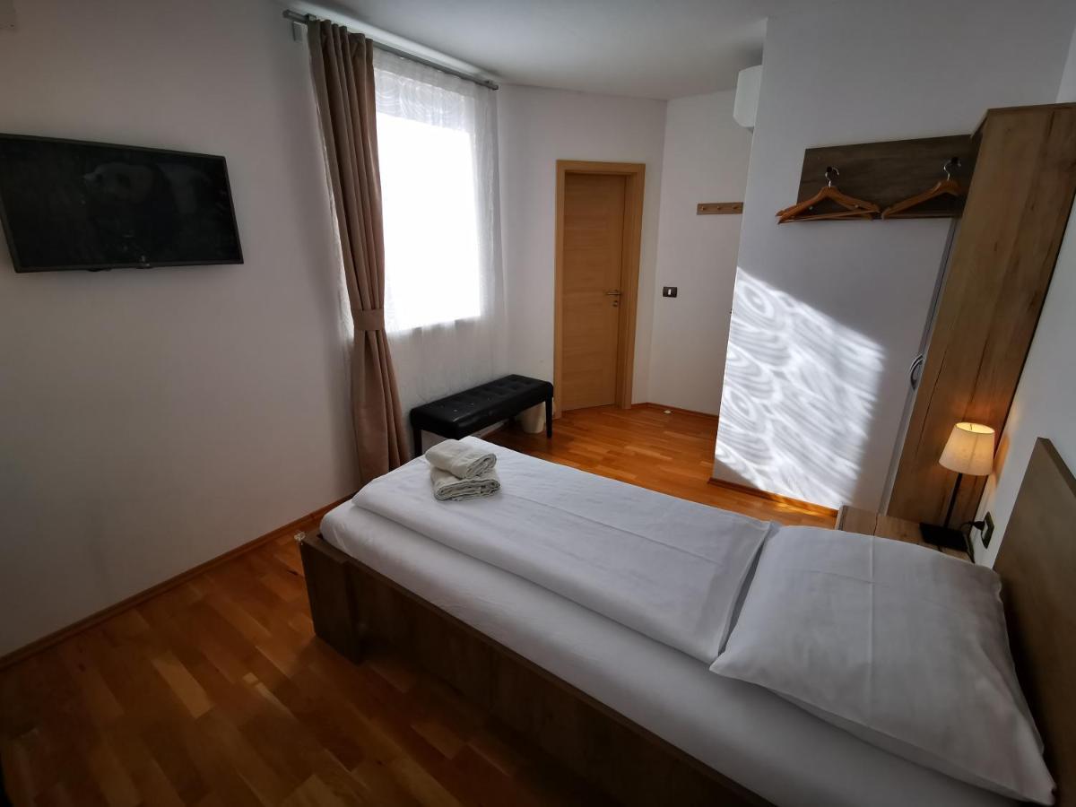 Mondina Guest House Postojna Zewnętrze zdjęcie